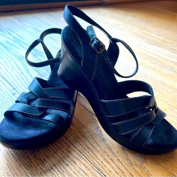 🥳SUMMER SALE🥳 Naturalizer Black Heels Elegant Design - Picture 3 of 9